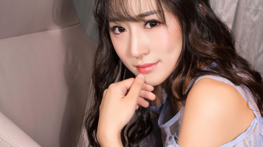 在夜店颁结婚证？“新形式是年轻人的婚姻态度表达”